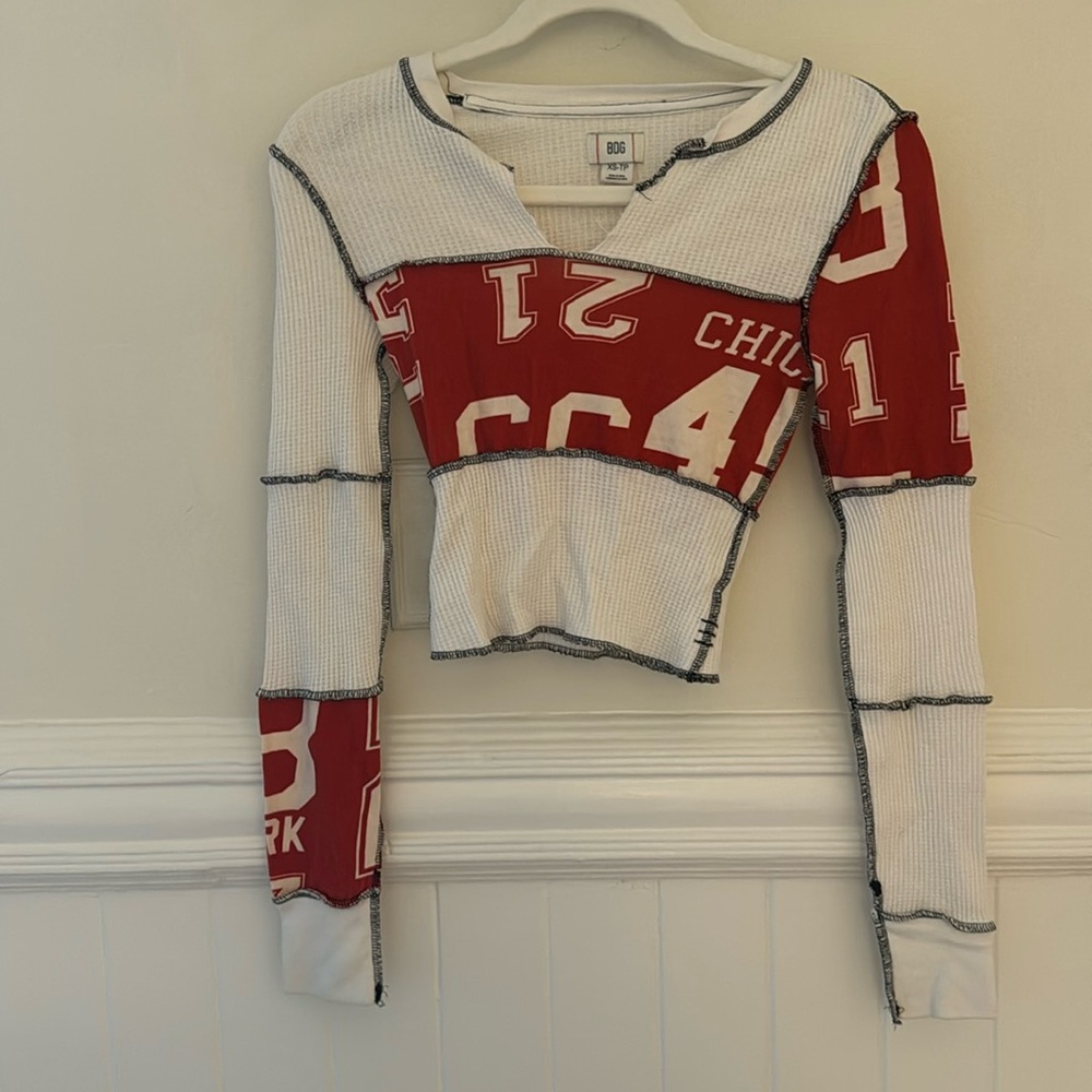 long sleeve crop top